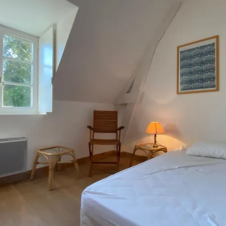 Ref 001 - Belle Maison Avec Jardin Pour Six Personnes Kerners