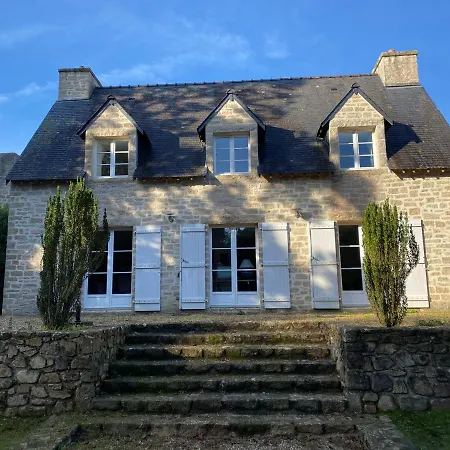 Ref 001 - Belle Maison Avec Jardin Pour Six Personnes Kerners *